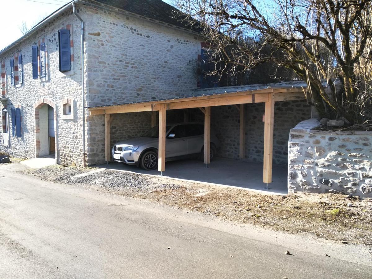 Le Relais Des Capucines Panzió Largnac Kültér fotó